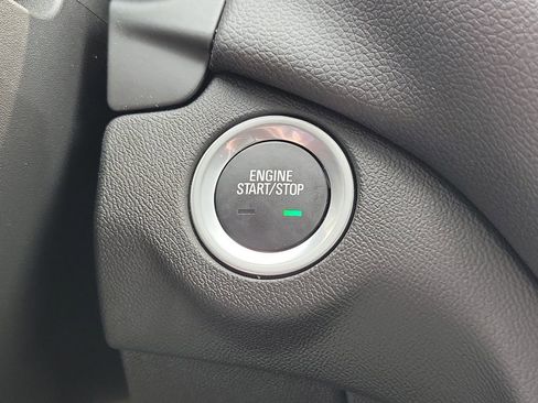 Used 2024 Chevrolet Equinox LT image 15