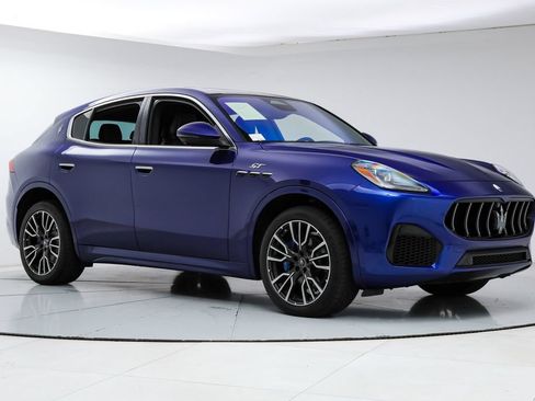 Certified 2023 Maserati Grecale Modena AWD/4WD image 7