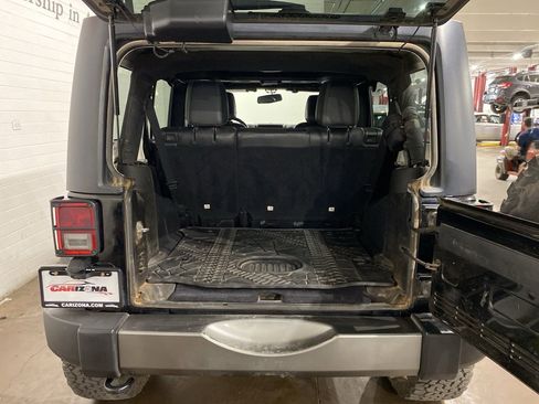 Used 2015 Jeep Wrangler Unlimited Sport image 5
