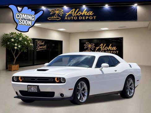 Used 2022 Dodge Challenger GT RWD image 1