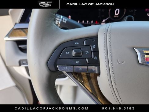 Certified 2022 Cadillac Escalade Premium Luxury Platinum AWD/4WD image 21