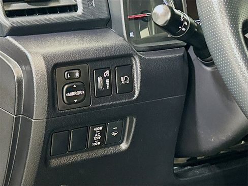 Used 2023 Toyota 4Runner TRD Off-Road Premium image 8