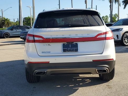 Used 2017 Lincoln MKX Reserve w/ Lincoln MKX Climate Package image 5