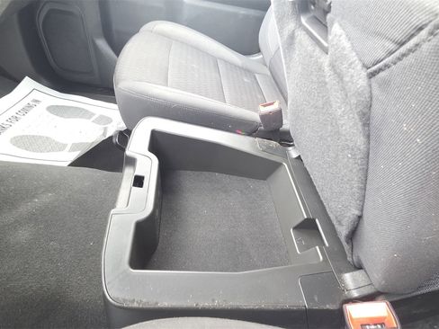 Used 2022 Chevrolet Silverado 1500 Custom image 31