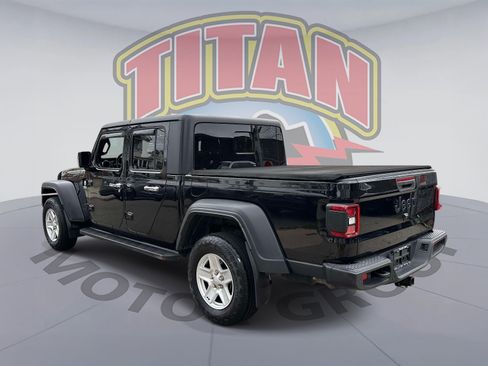 Used 2020 Jeep Gladiator Sport w/ Quick Order Package 24S AWD/4WD image 3