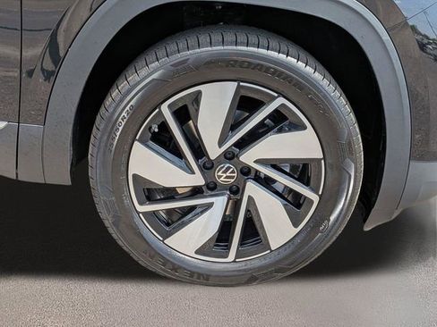New 2026 Volkswagen Atlas SEL AWD/4WD image 11