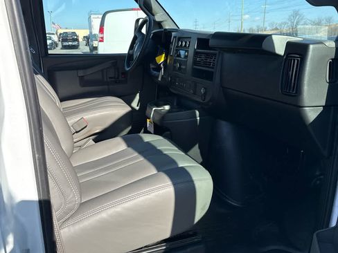 New 2025 GMC Savana 2500 w/ Driver Convenience Package image 15