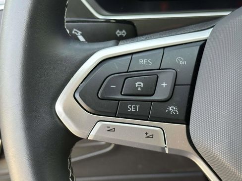 Certified 2024 Volkswagen Tiguan SE image 23