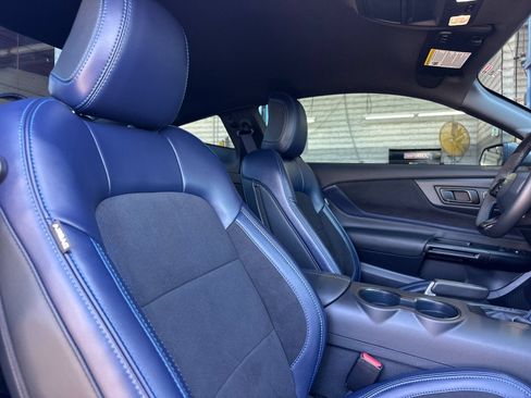 Used 2025 Ford Mustang Dark Horse RWD image 20