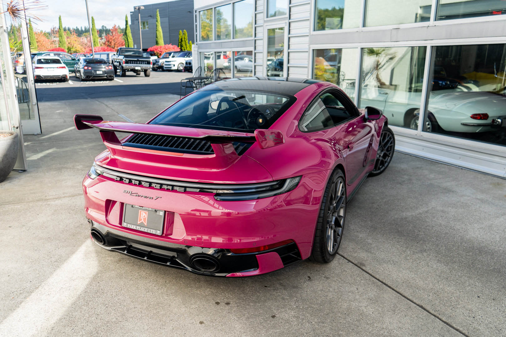 Used 2024 Porsche 911 Carrera T RWD image 8