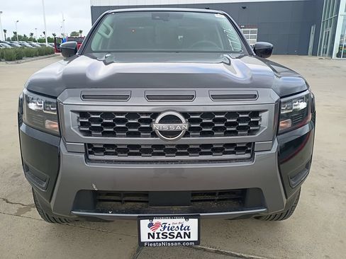 New 2026 Nissan Frontier SV w/ SV Convenience Package RWD image 2