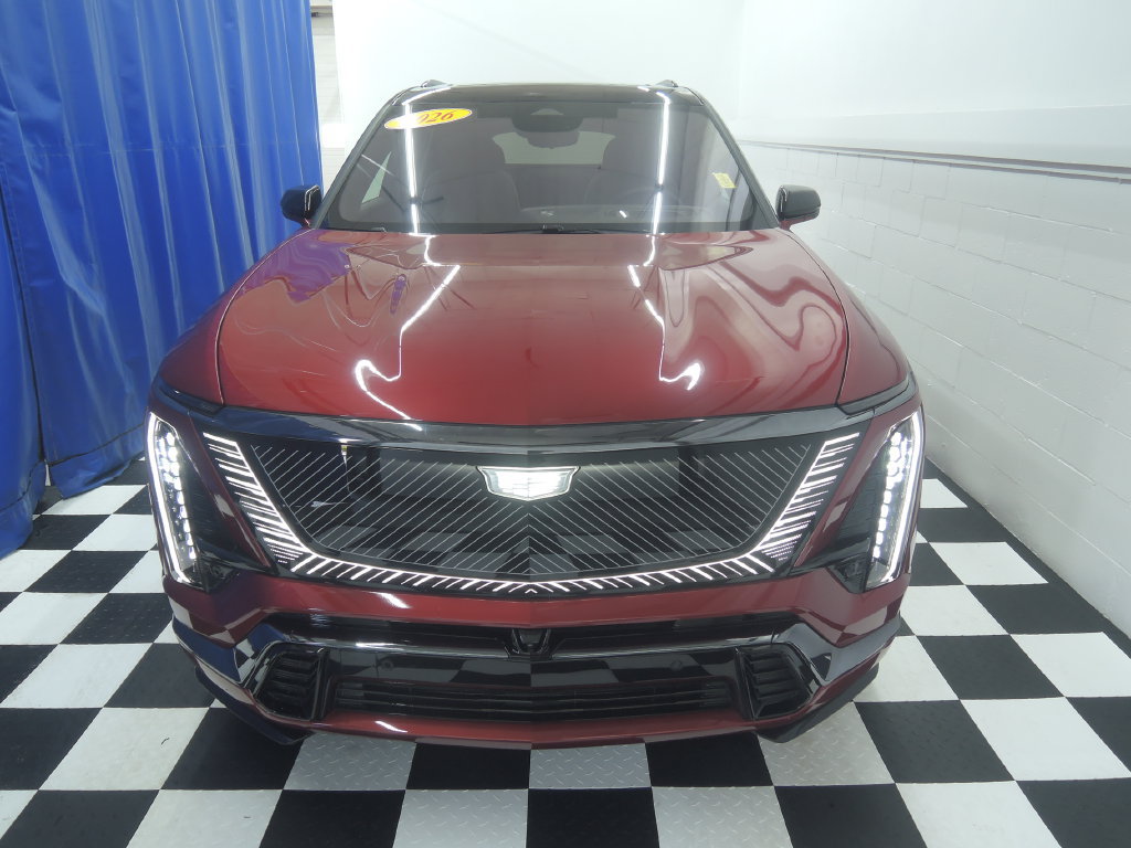 Used 2026 Cadillac Vistiq Platinum AWD/4WD image 11