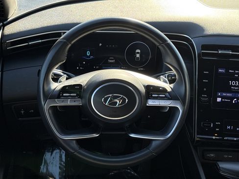 Used 2022 Hyundai Santa Cruz SEL Premium image 22