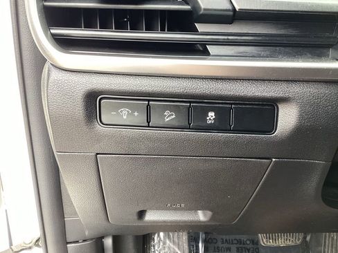 Certified 2024 Kia Telluride LX AWD/4WD image 26