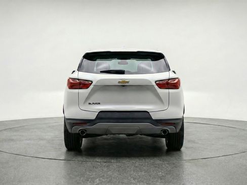 Used 2025 Chevrolet Blazer LT image 7