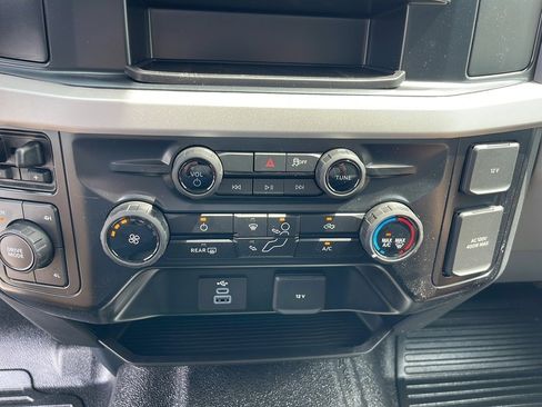 New 2026 Ford F350 XL w/ XL Chrome Package image 60