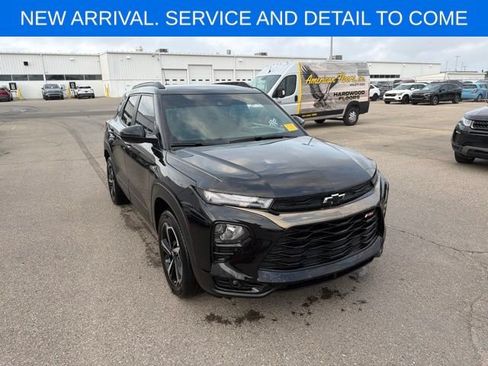 Used 2023 Chevrolet TrailBlazer RS w/ Convenience Package AWD/4WD image 5