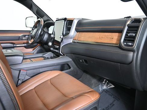 Used 2022 RAM 1500 Limited w/ Body-Colour Bumper Group AWD/4WD image 16