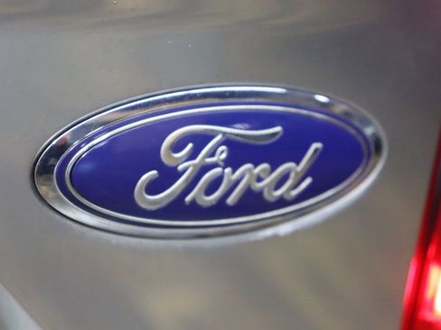 Used 2019 Ford F150 Platinum AWD/4WD image 25