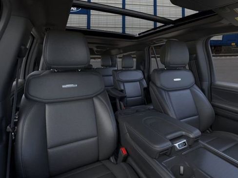 New 2026 Ford Expedition Max Platinum w/ Stealth Performance Package AWD/4WD image 10