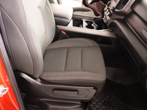 Used 2022 RAM 1500 Big Horn AWD/4WD image 13