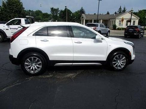 Used 2019 Cadillac XT4 Premium Luxury w/ Driver Awareness Package AWD/4WD image 15