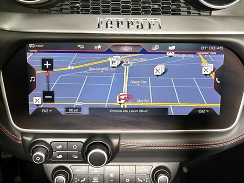 Certified 2019 Ferrari Portofino RWD image 16