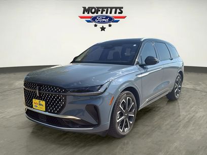 Used 2025 Lincoln Nautilus Reserve