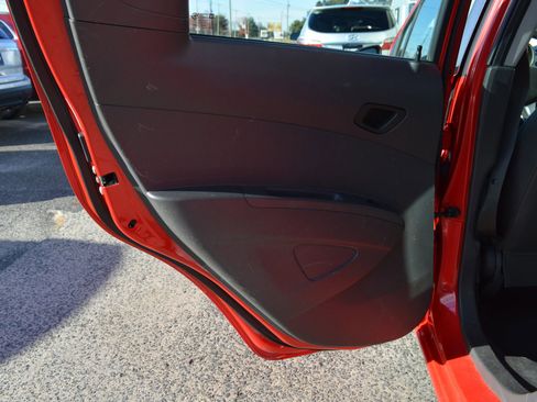 Used 2013 Chevrolet Spark LT image 27