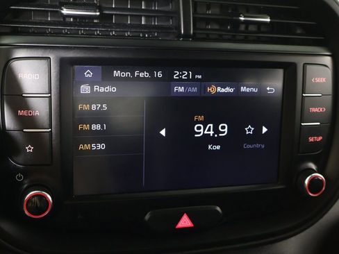 Used 2022 Kia Soul LX w/ Technology Package image 40