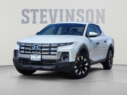 Certified 2025 Hyundai Santa Cruz SE AWD/4WD image 1