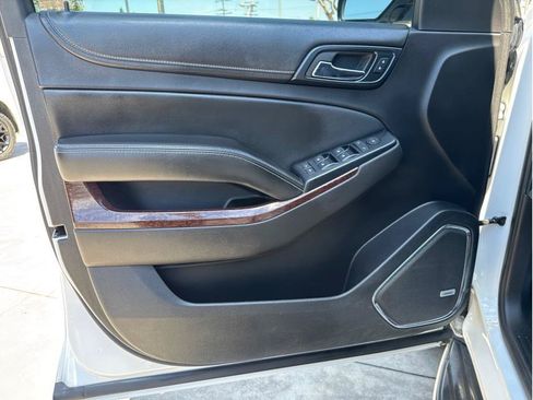 Used 2015 GMC Yukon SLE RWD image 13
