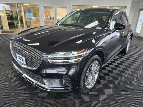 Used 2025 Genesis GV70 2.5T image 8