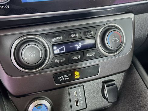 Used 2023 Nissan Leaf S FWD image 16