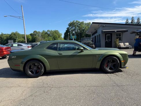 Used 2023 Dodge Challenger SRT Super Stock RWD image 5