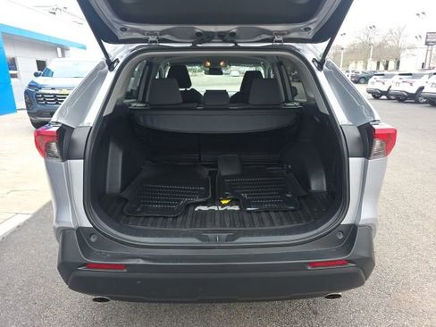 Used 2021 Toyota RAV4 XLE image 25