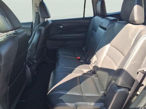 Certified 2022 Honda Pilot Special Edition image 13