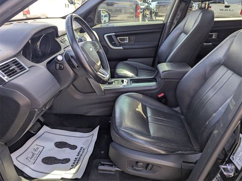Used 2019 Land Rover Discovery Sport image 23