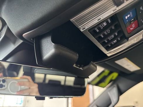 Used 2021 RAM 1500 TRX w/ TRX Lanuch Edition image 59