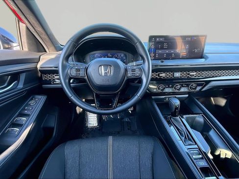 Used 2024 Honda Accord Sport image 9