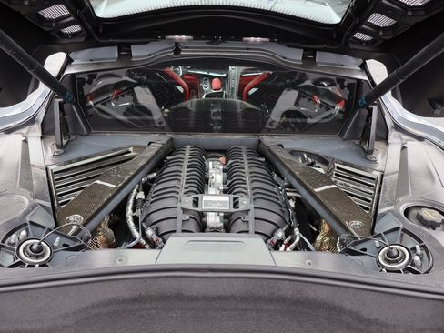 Used 2025 Chevrolet Corvette Z06 w/ Z07 Performance Package image 23