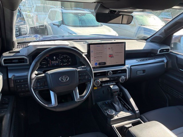 Used 2024 Toyota Tacoma 4x4 Double Cab image 11