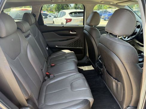 Used 2019 Hyundai Santa Fe Limited FWD image 14