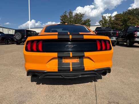Used 2018 Ford Mustang Premium w/ Equipment Group 201A RWD image 6