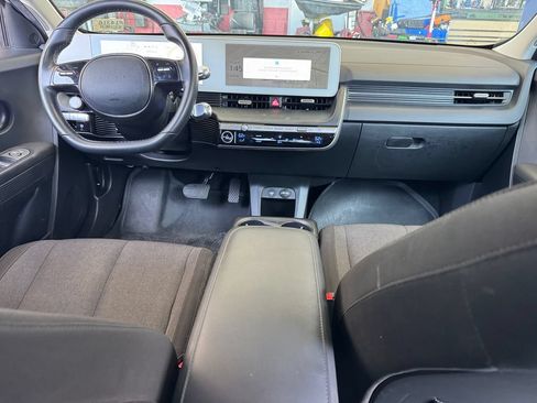 Used 2024 Hyundai Ioniq 5 SE RWD image 7