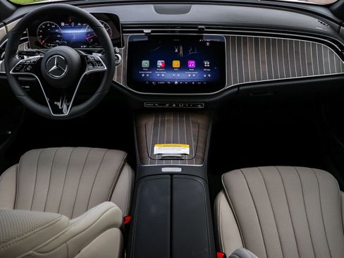 New 2026 Mercedes-Benz E 350 4MATIC image 9