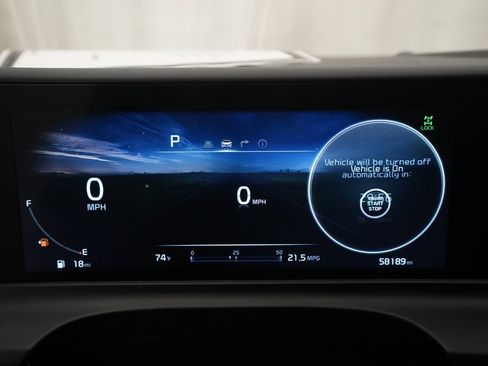 Certified 2024 Kia Seltos X-Line image 2