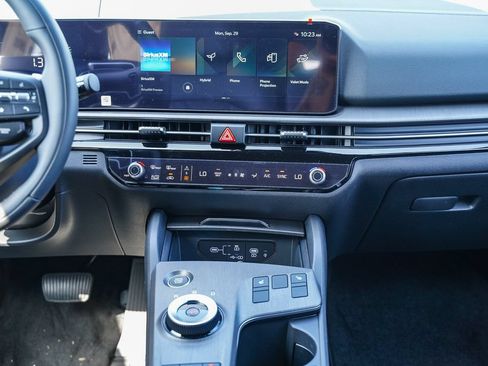 Certified 2026 Kia Sportage X-Line AWD/4WD image 13