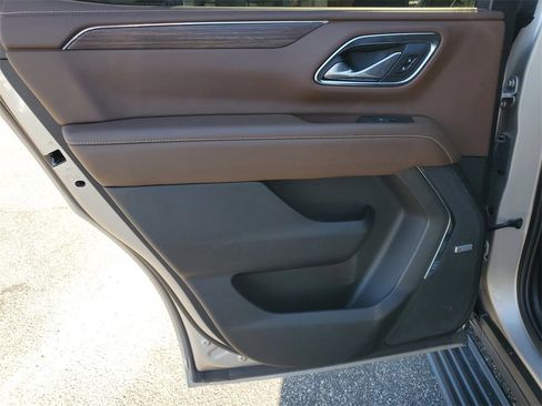 Used 2023 Chevrolet Tahoe High Country w/ LPO, Illumination Package image 25