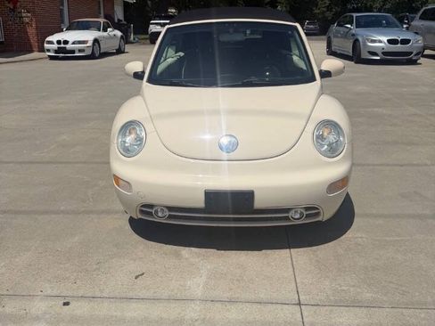 Used 2005 Volkswagen Beetle GLS FWD image 9